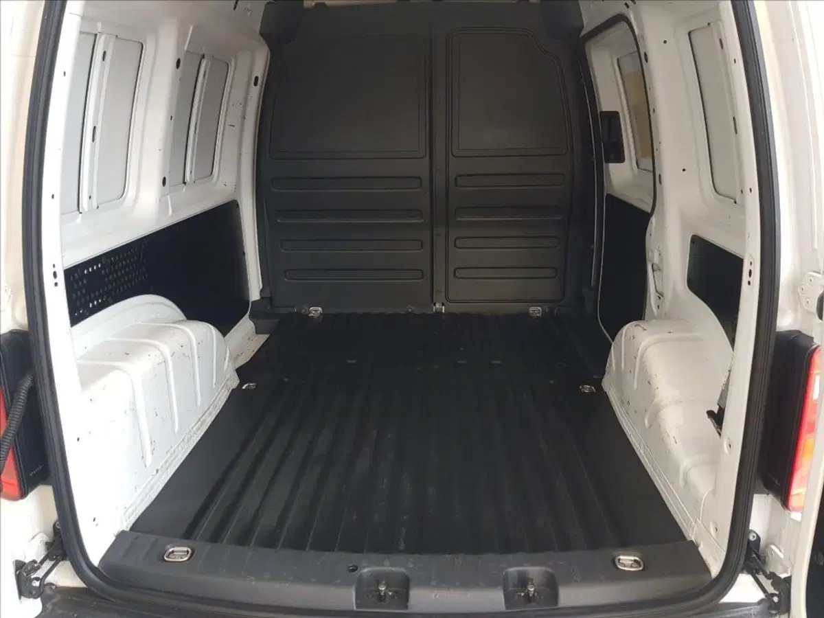 Volkswagen Veicoli Commerciali Caddy usata a Lucca (13)