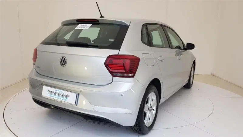 Volkswagen Polo usata a Lucca (6)