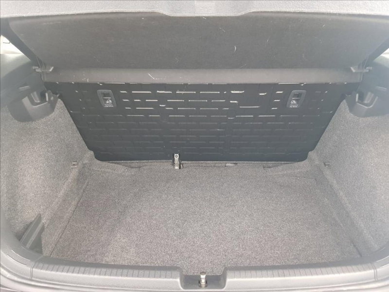 Volkswagen Polo usata a Lucca (15)