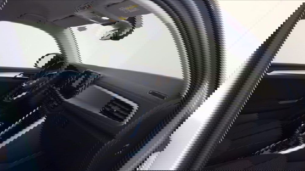 Volkswagen T-Roc nuova a Lucca (10)