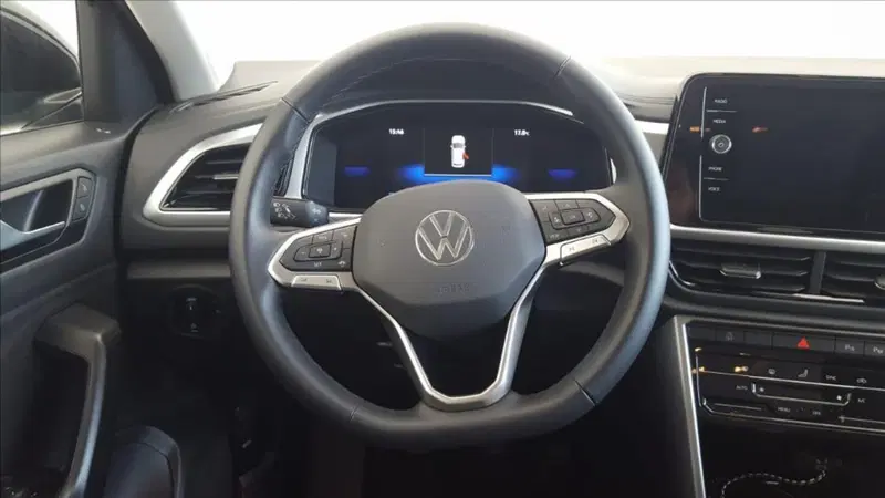 Volkswagen T-Roc nuova a Lucca (14)