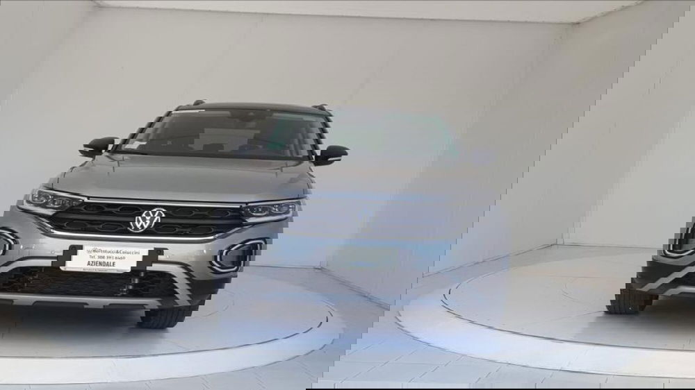 Volkswagen T-Roc nuova a Lucca (2)