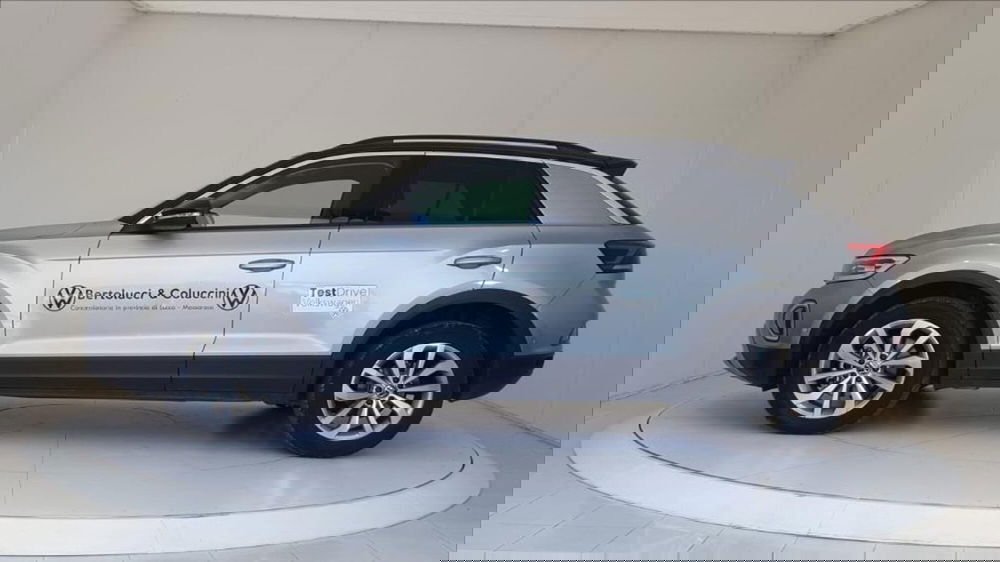 Volkswagen T-Roc nuova a Lucca (3)