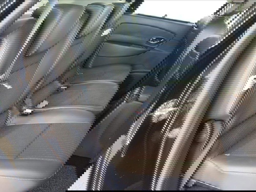 Renault Scenic E-Tech Electric usata a Lucca (12)