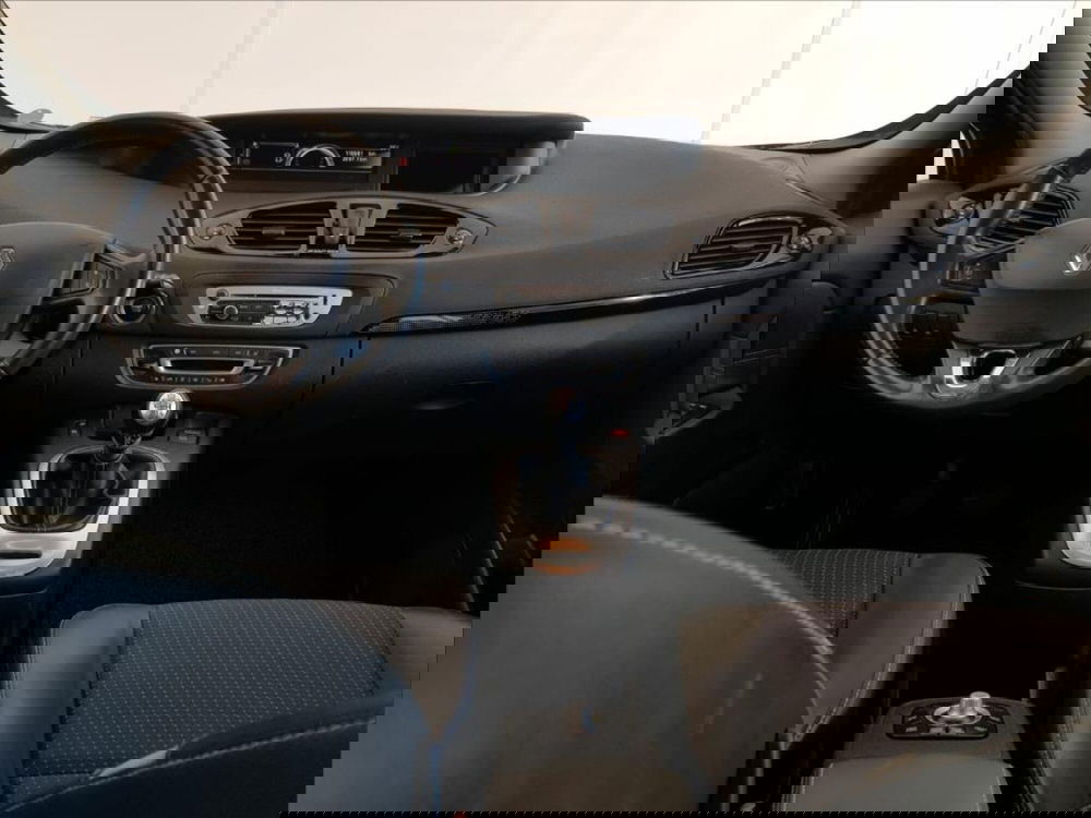 Renault Scenic E-Tech Electric usata a Lucca (13)