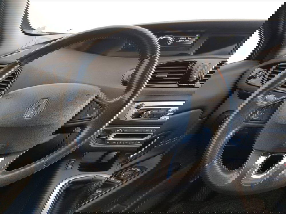 Renault Scenic E-Tech Electric usata a Lucca (14)