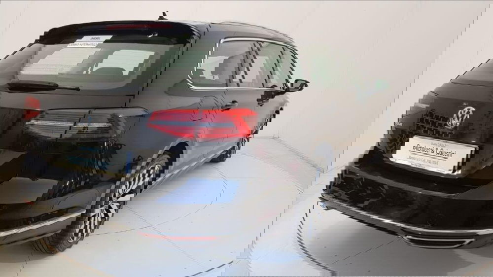 Volkswagen Passat Variant usata a Lucca (6)
