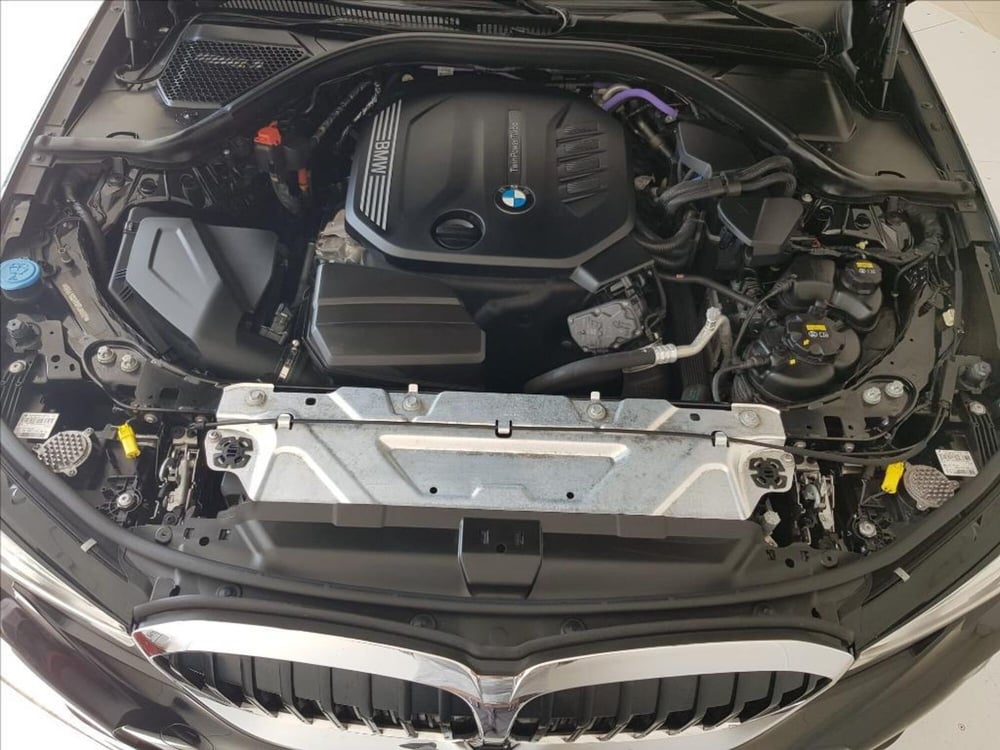 BMW Serie 3 Touring usata a Lucca (17)
