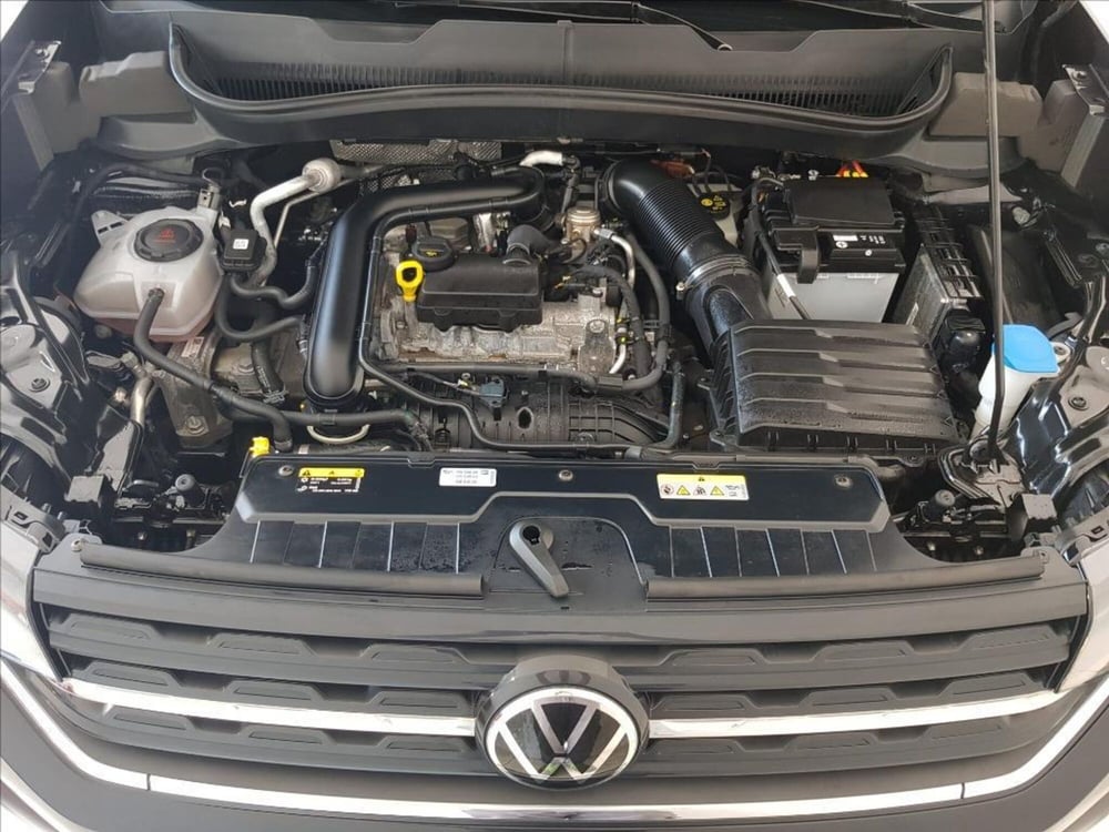 Volkswagen T-Cross usata a Lucca (17)