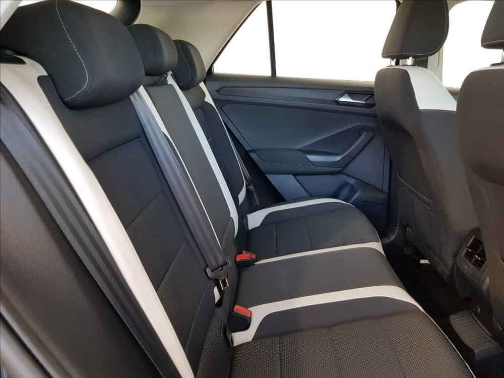 Volkswagen T-Roc usata a Lucca (12)