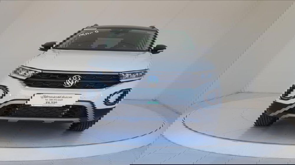 Volkswagen T-Roc nuova a Lucca (2)