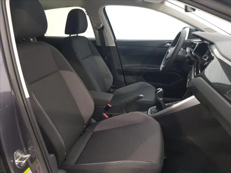 Volkswagen Taigo nuova a Lucca (11)