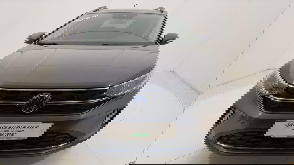 Volkswagen Taigo nuova a Lucca (2)