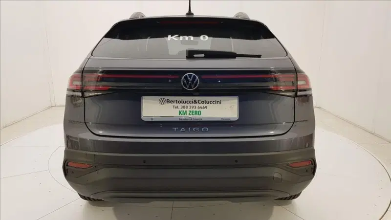 Volkswagen Taigo nuova a Lucca (5)