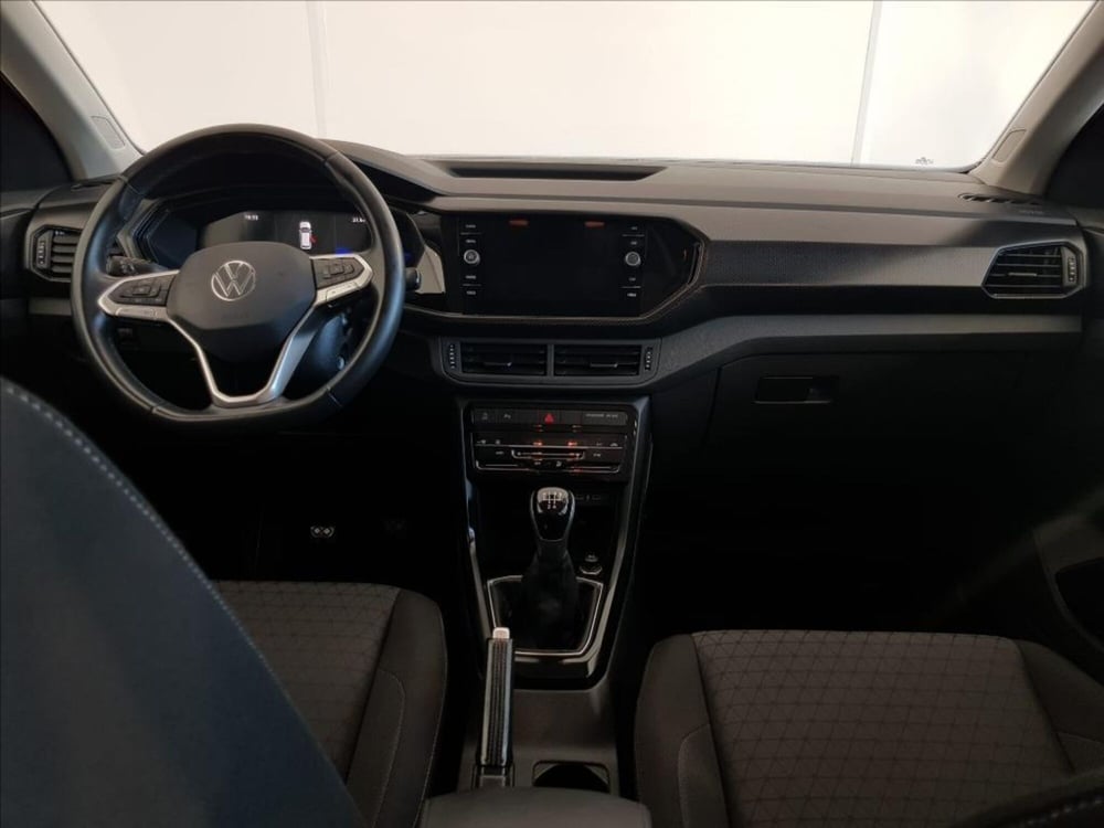 Volkswagen T-Cross usata a Lucca (13)