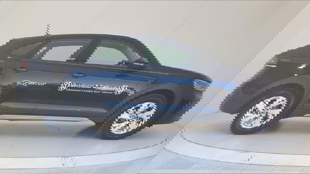 Volkswagen Taigo nuova a Lucca (7)