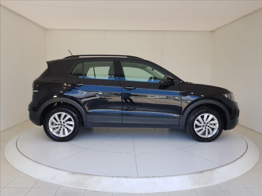 Volkswagen T-Cross usata a Lucca (7)