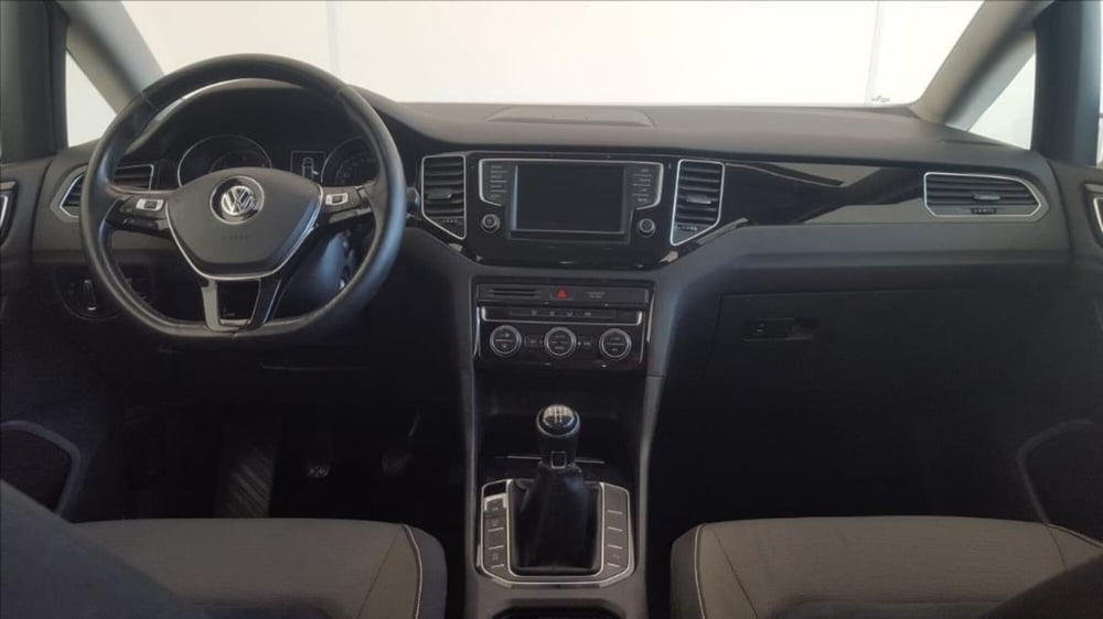 Volkswagen Golf usata a Lucca (13)