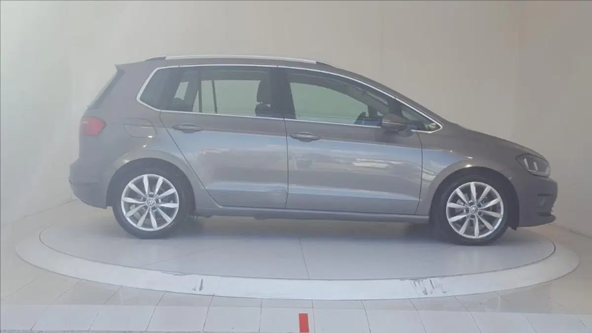 Volkswagen Golf usata a Lucca (7)