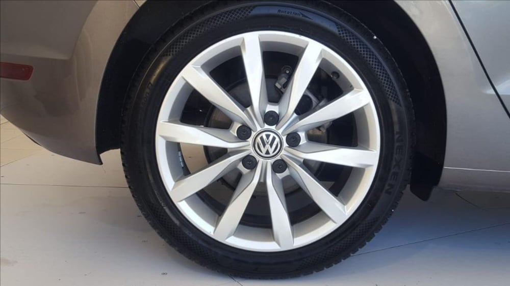 Volkswagen Golf usata a Lucca (9)
