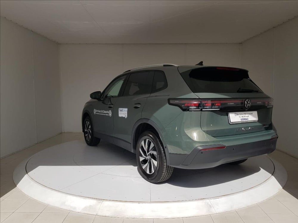 Volkswagen Tiguan usata a Lucca (4)