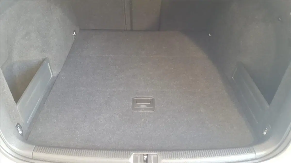 Volkswagen Passat Variant usata a Lucca (16)