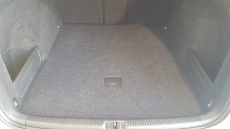 Volkswagen Passat Variant usata a Lucca (16)