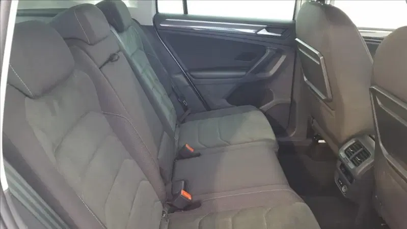 Volkswagen Tiguan usata a Lucca (12)