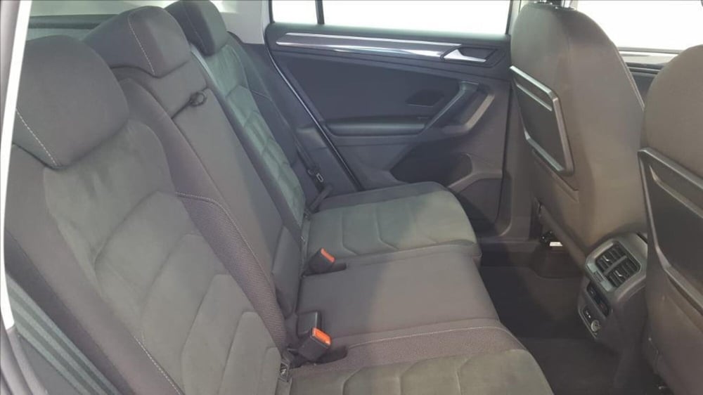 Volkswagen Tiguan usata a Lucca (12)