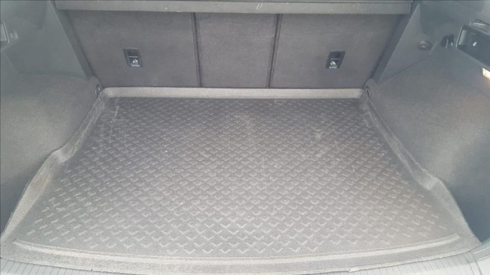 Volkswagen Tiguan usata a Lucca (15)