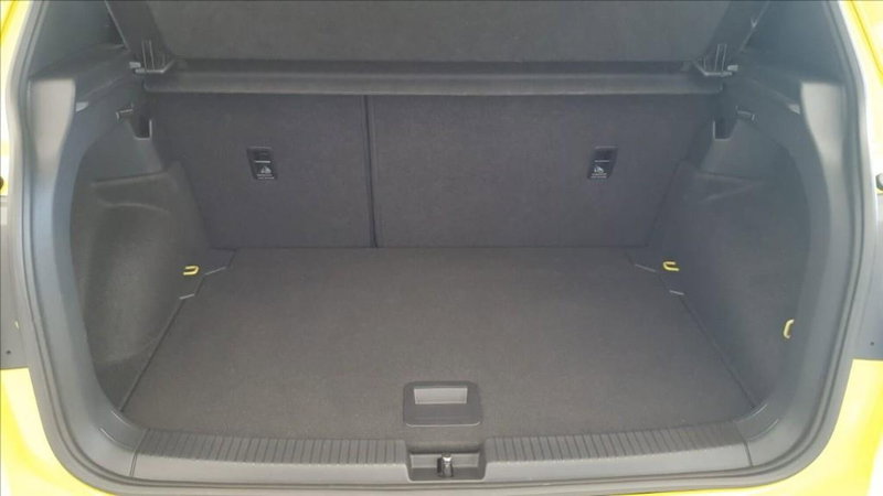Volkswagen T-Cross usata a Lucca (15)