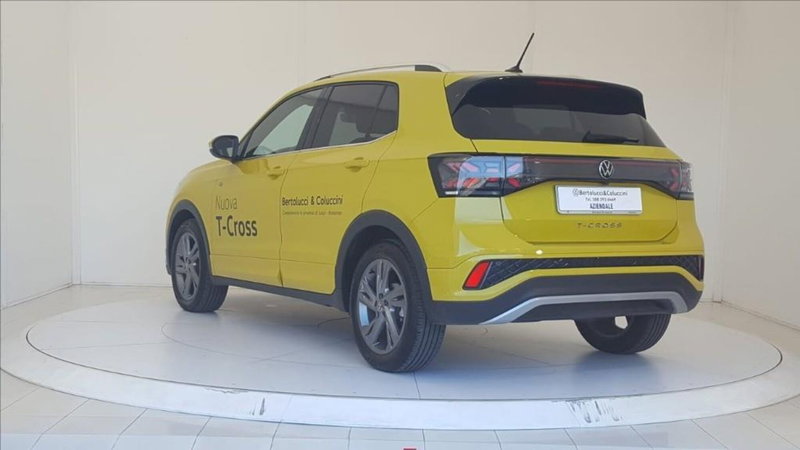 Volkswagen T-Cross usata a Lucca (4)