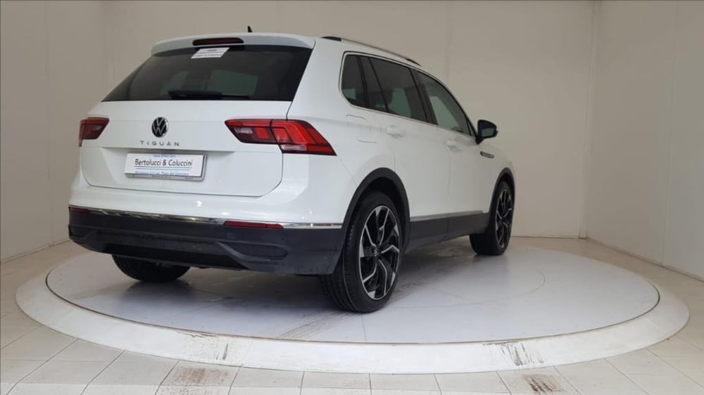 Volkswagen Tiguan usata a Lucca (6)