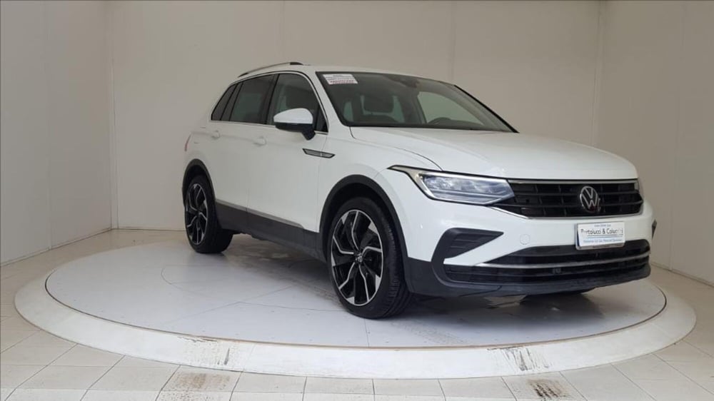 Volkswagen Tiguan usata a Lucca (8)