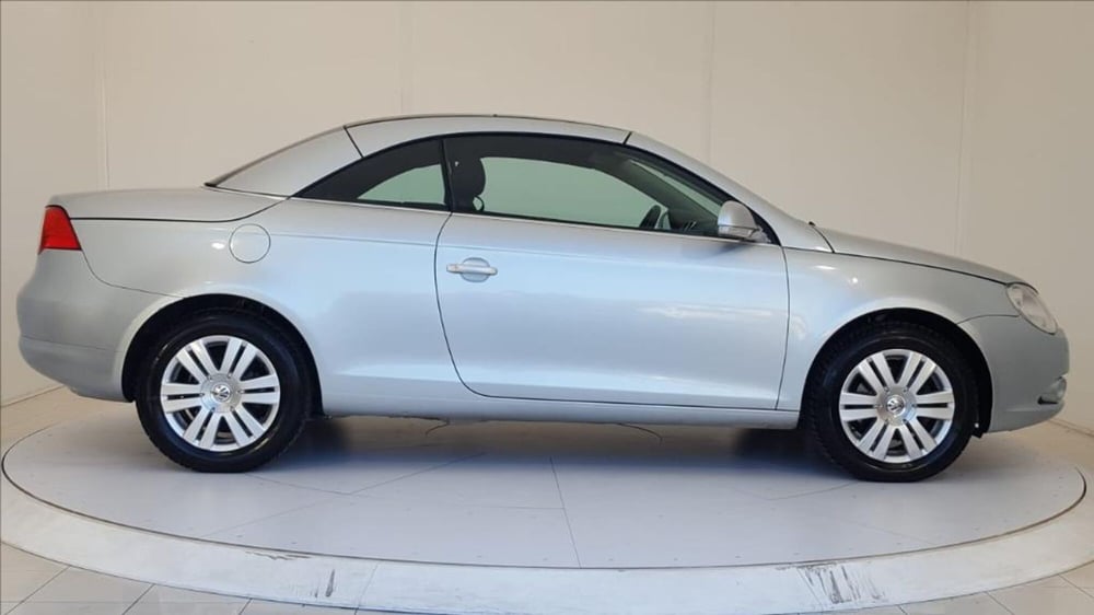 Volkswagen Eos usata a Lucca (8)
