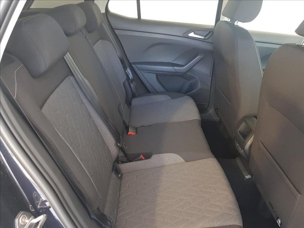 Volkswagen T-Cross nuova a Lucca (12)