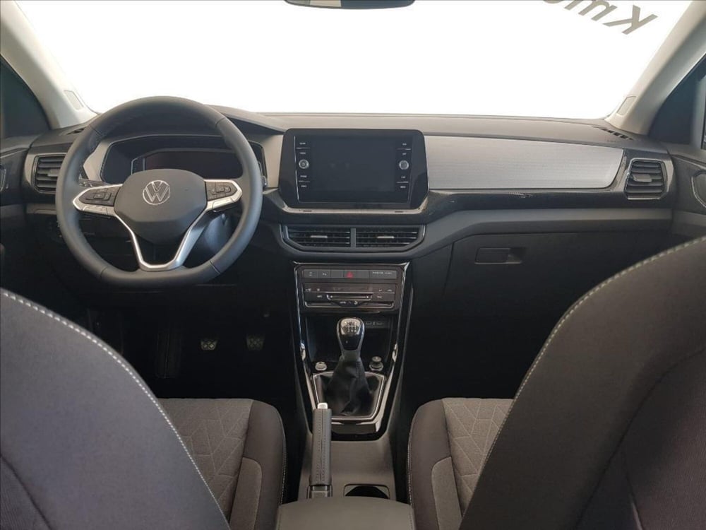 Volkswagen T-Cross nuova a Lucca (13)