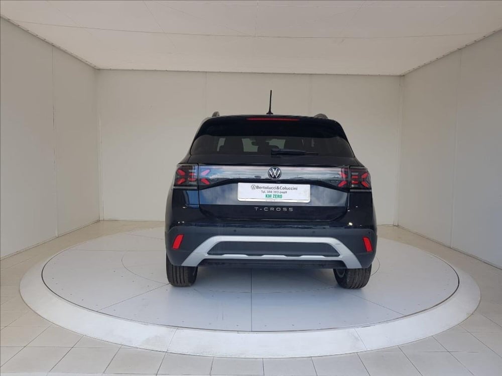 Volkswagen T-Cross nuova a Lucca (5)