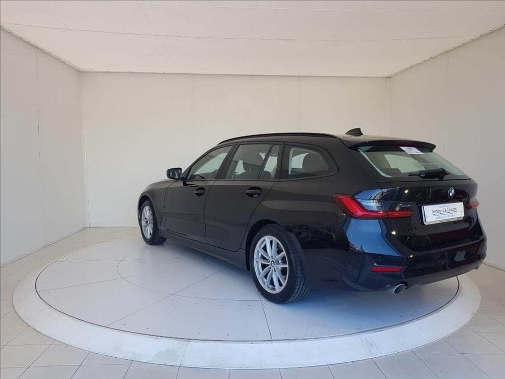 BMW Serie 3 Touring usata a Lucca (4)