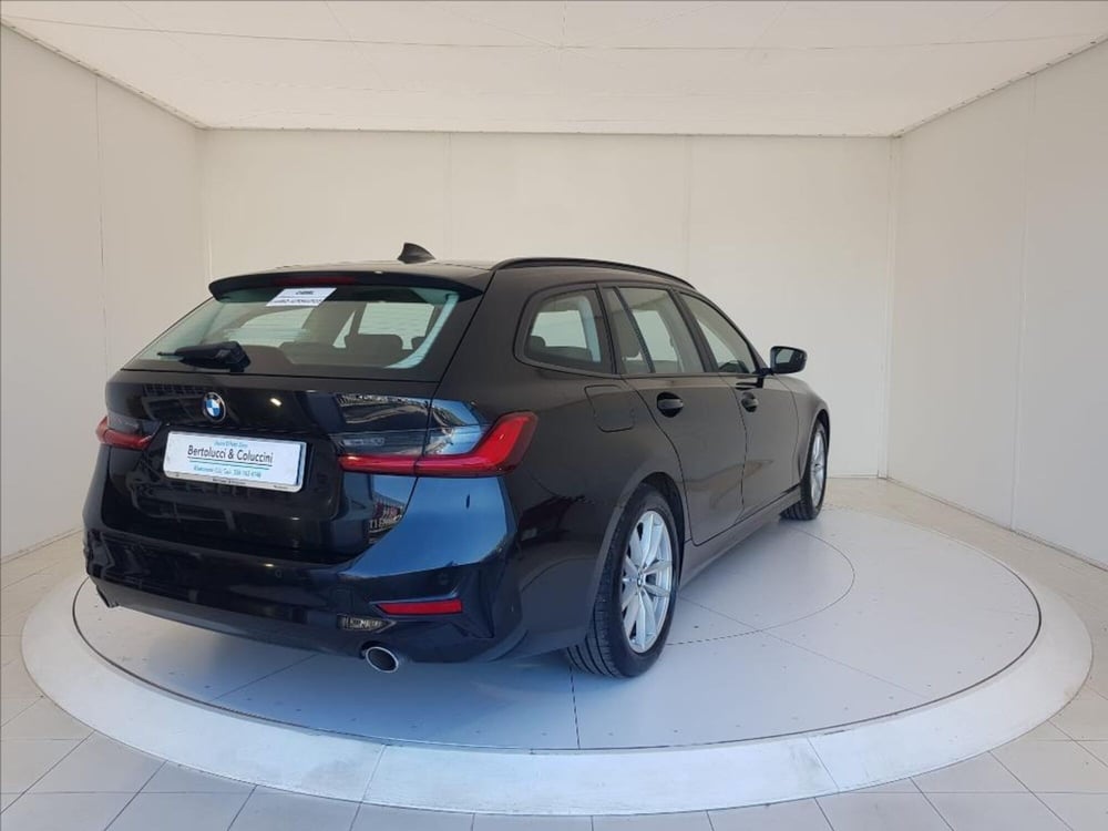 BMW Serie 3 Touring usata a Lucca (6)