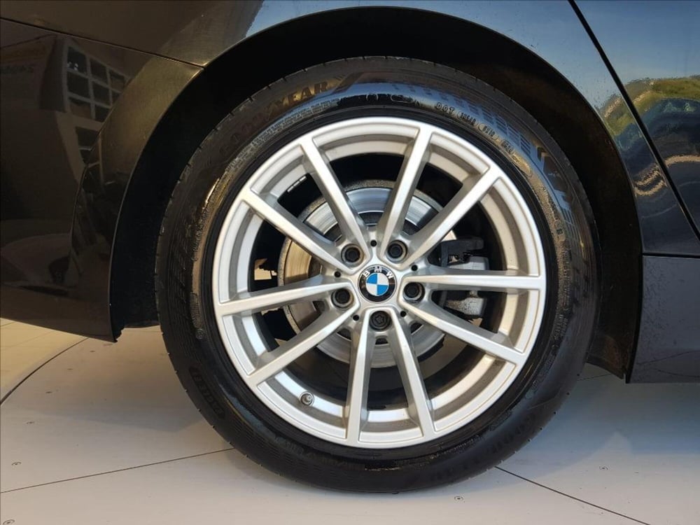 BMW Serie 3 Touring usata a Lucca (9)
