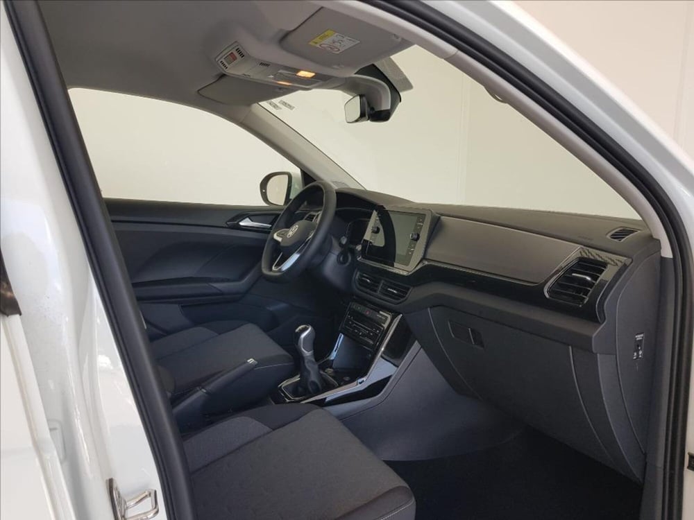 Volkswagen T-Cross nuova a Lucca (10)