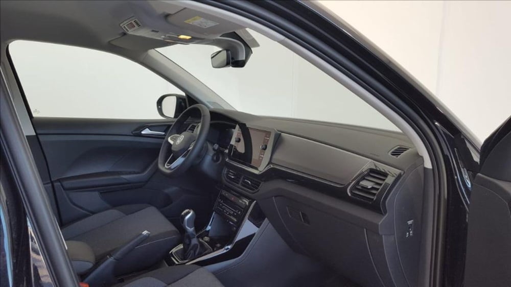 Volkswagen T-Cross nuova a Lucca (10)
