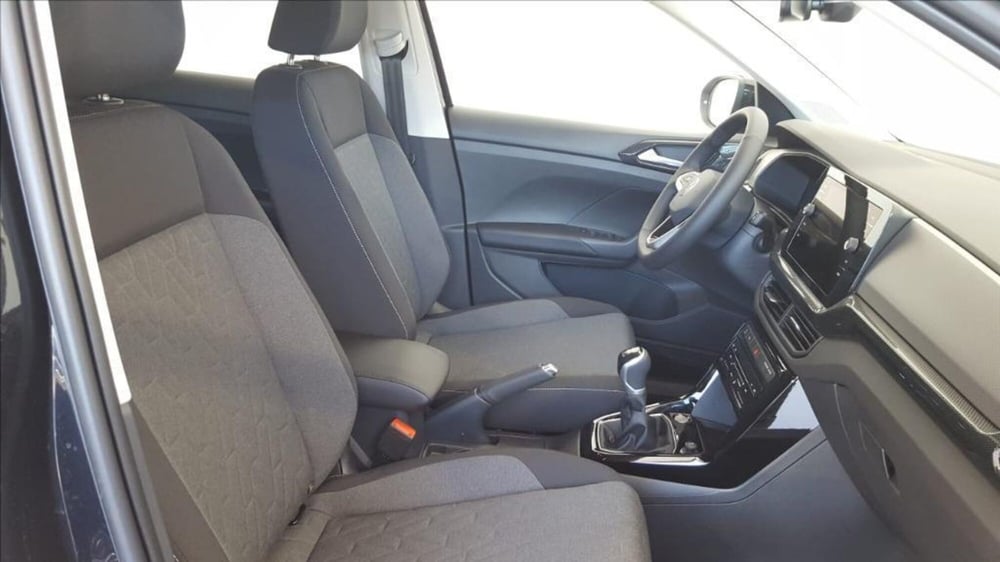 Volkswagen T-Cross nuova a Lucca (11)