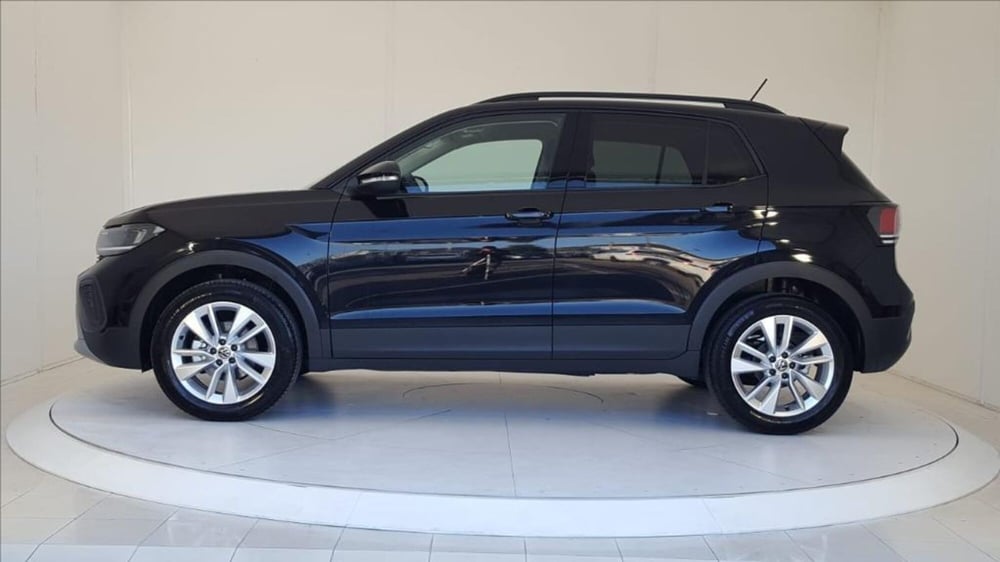 Volkswagen T-Cross nuova a Lucca (3)