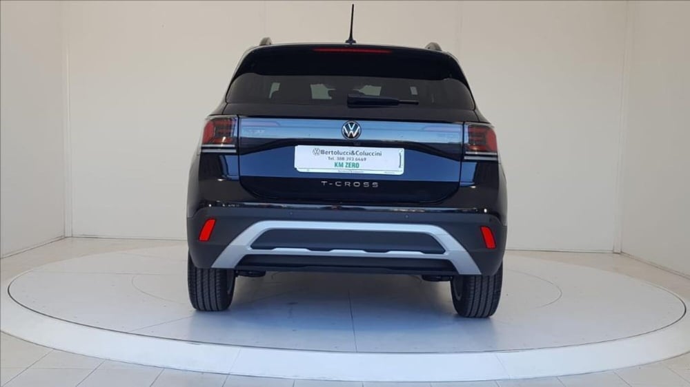 Volkswagen T-Cross nuova a Lucca (5)