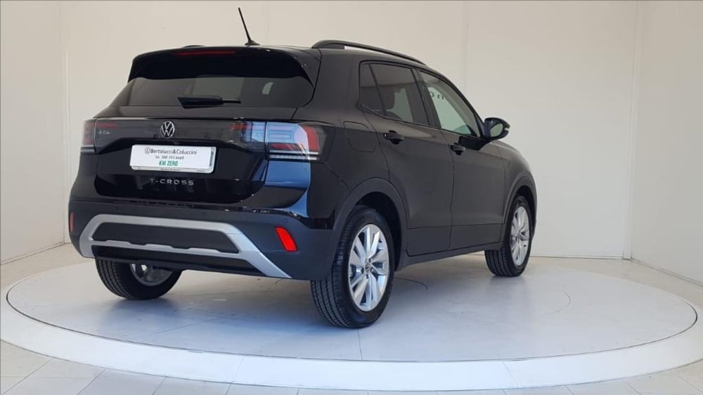 Volkswagen T-Cross nuova a Lucca (6)