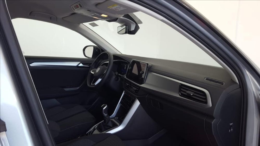 Volkswagen T-Roc nuova a Lucca (10)