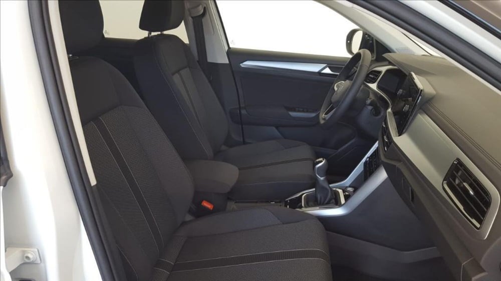 Volkswagen T-Roc nuova a Lucca (11)
