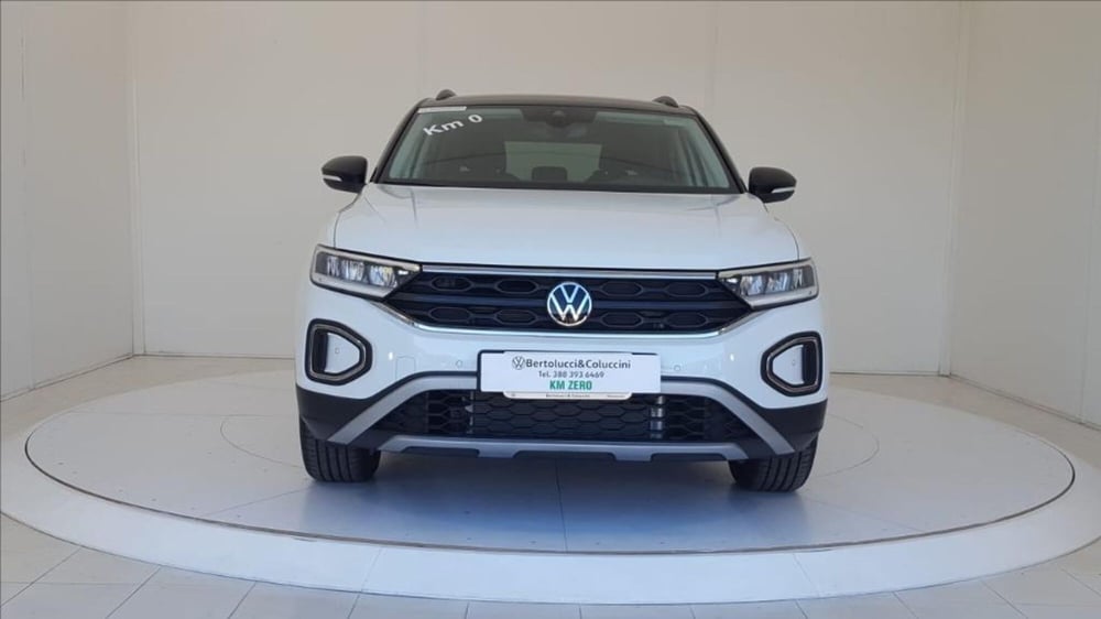 Volkswagen T-Roc nuova a Lucca (2)
